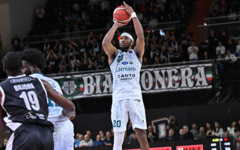 Partita senza storia: Cantù soccombe a Tortona