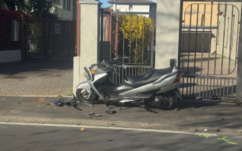 Tragico scontro a Cantù tra auto e moto