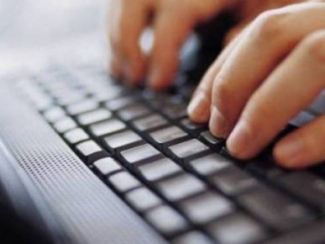 Arrestato un 28enne per detenzione di file pedopornografici