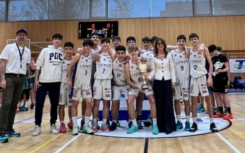 L’Uniweb Cantù U14 vince il Torneo Internazionale di Massagno