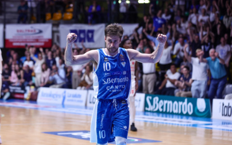Successo di Cantù nel derby contro Varese