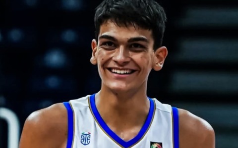 Thomas Acunzo, il talento di Cantù premiato come miglior centro all’Italia U18