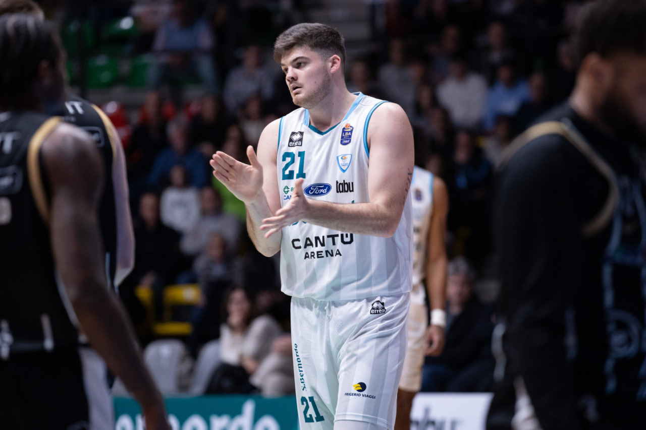 Grant Basile lascia la Pallacanestro Cantù dopo due anni