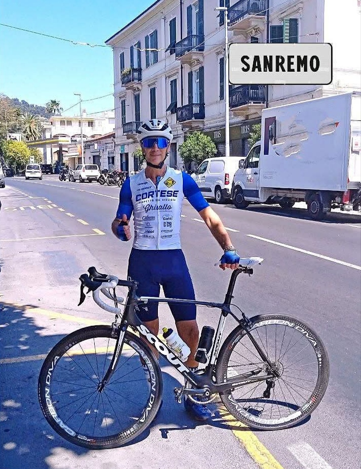 Antonio Cortese trionfa nella Milano-Sanremo in meno di 10 ore