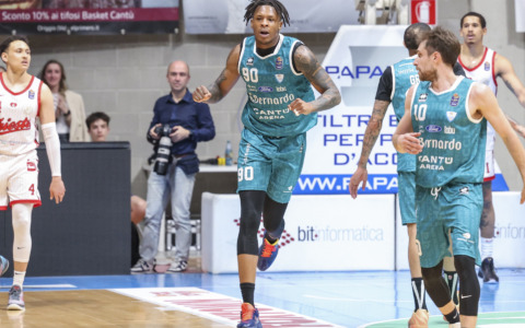 Rinnovo ufficiale per Leonardo Okeke con Acqua S. Bernardo Cantù