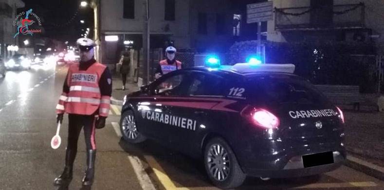 Spacciatore ai domiciliari scoperto dai Carabinieri a Novedrate
